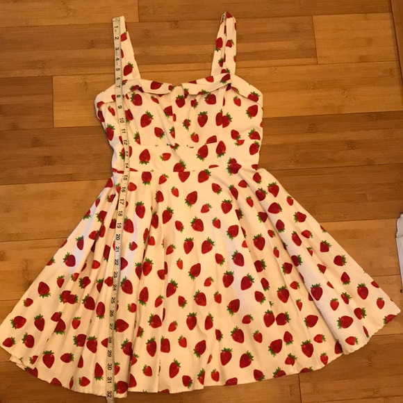 🍓Pin Up Style Swing Dancing Dress - Picture 2 of 6